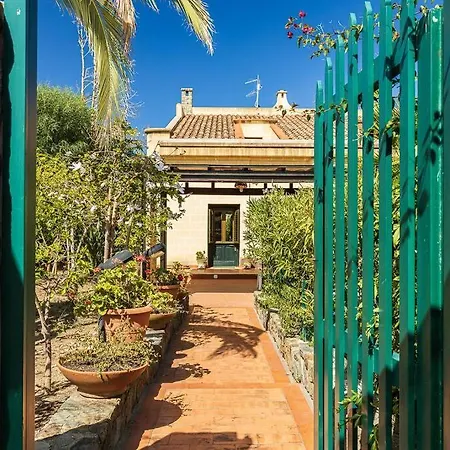 Prázdninový dům Casa Al Mare Dei 7 Emiri