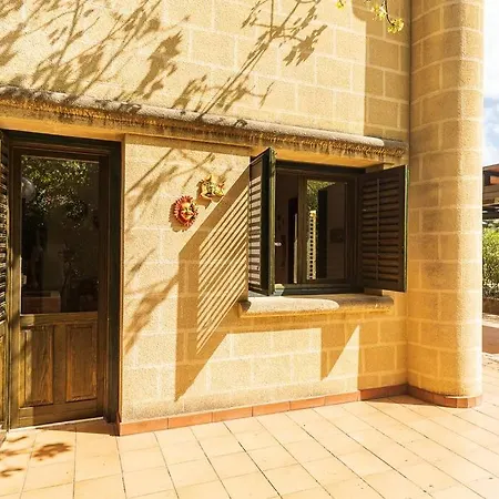 Casa Al Mare Dei 7 Emiri