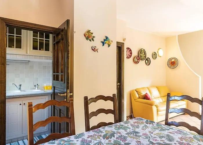 Casa Al Mare Dei 7 Emiri Holiday home Cefalu