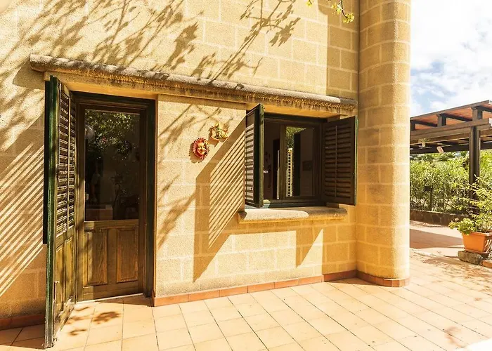 Casa Al Mare Dei 7 Emiri